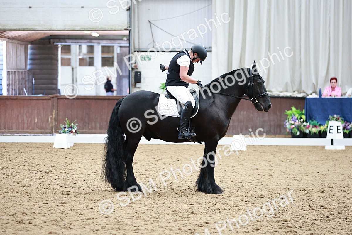 SBM_005212 - Class 14 - Novice FSM - 12.17-13,21