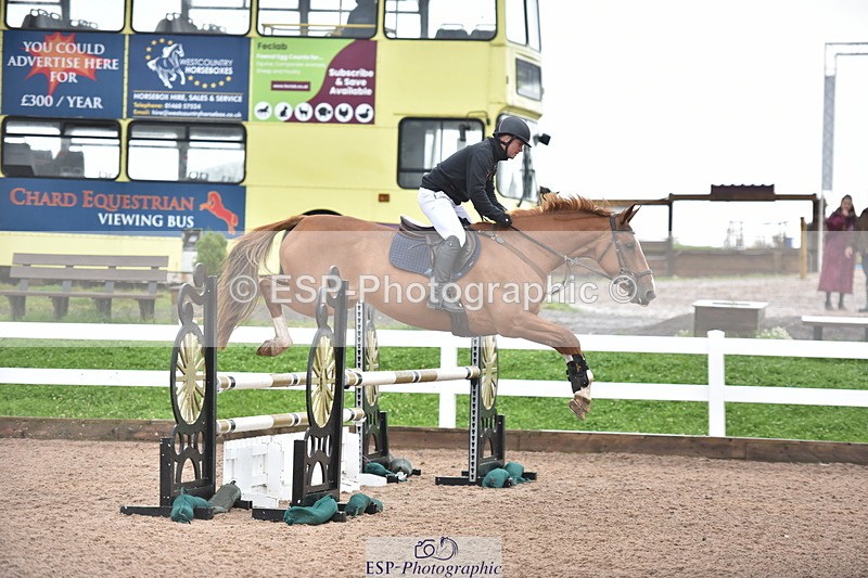 230805A-101432-00567 - Cls 5 Snr British Novice & 90cm Open