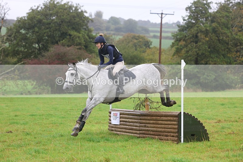 3E7A1238 - Class 2: 70cm: Half Roll Top