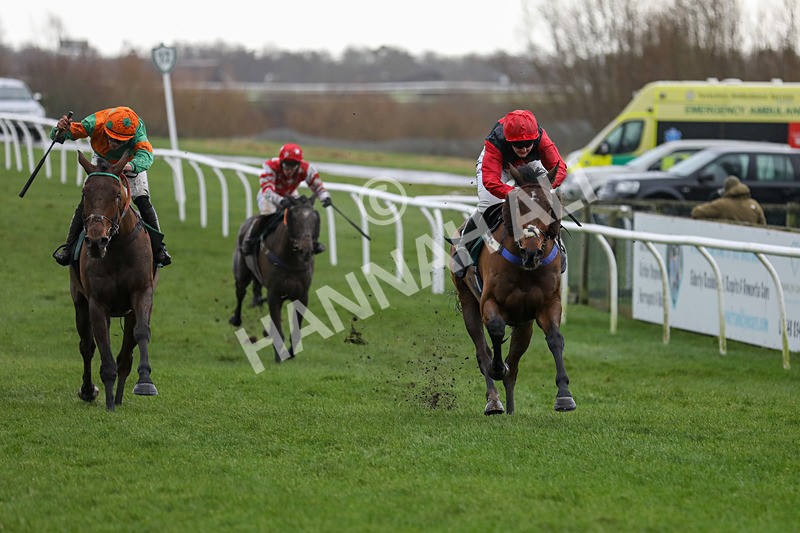 281223-Race 1-Trac-3029 - Race 1