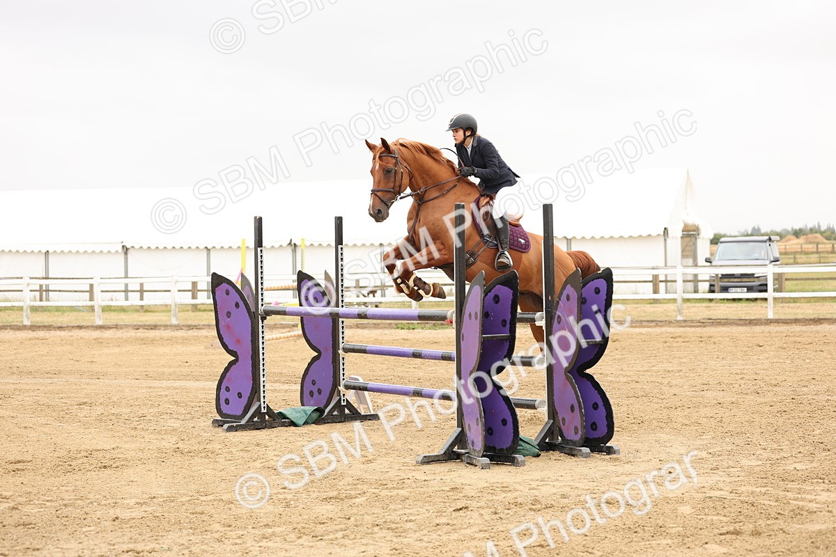 SBM_024022 - Class 6 - Senior Newcomers 1.10m
