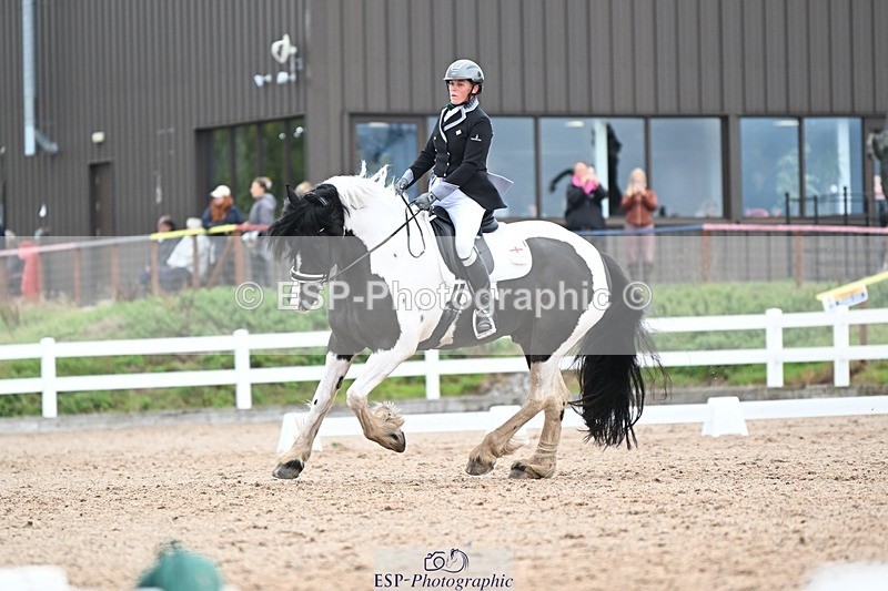 250907-140840-09180 - 014-Katrina.EllisSilverstor.IV