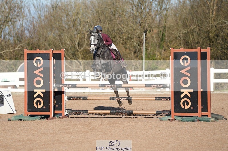 251130-113028-01094 - Cls 5 Pony Discovery & 90cm Open