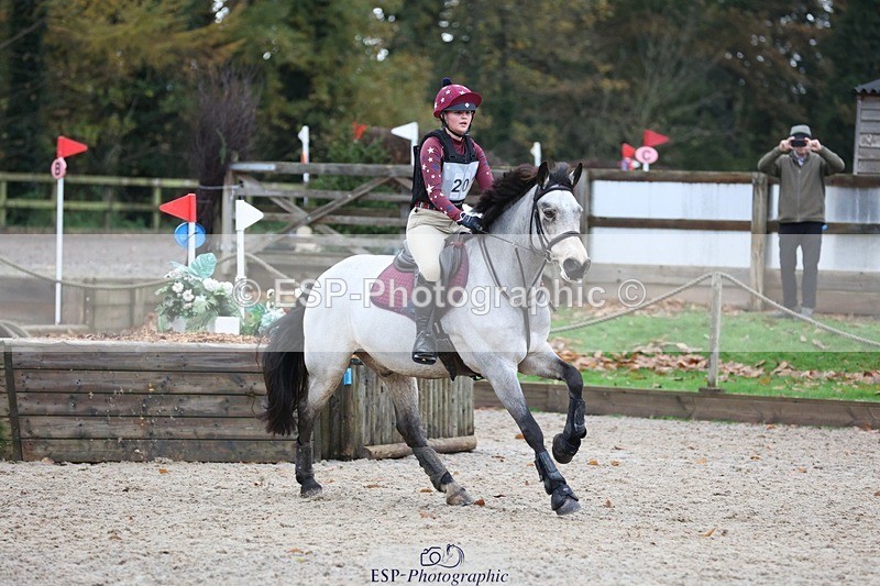 231118-135202-02029 - Cls 3 90cm