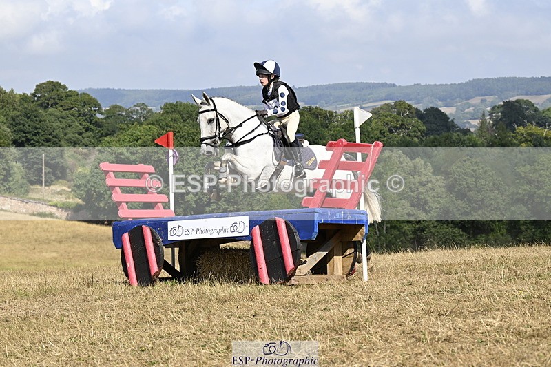 250824A-152131-39030 - 2130-Holly.Haworth-Twilight.Dancer