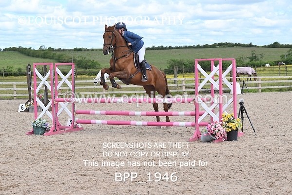 BPP_1946 - CLASS 18 SUN British Novice/ 90cm Open