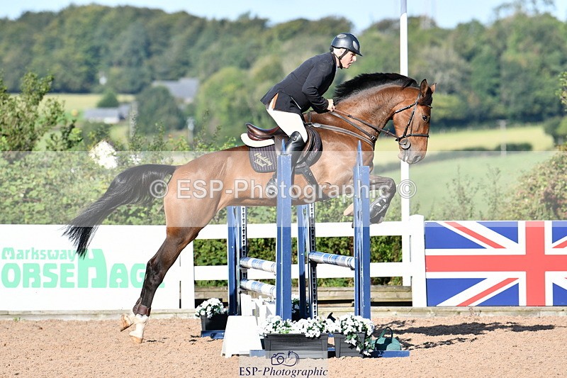 240913A-094534-03009 - Cls 20 Snr British Novice and 90cm Open