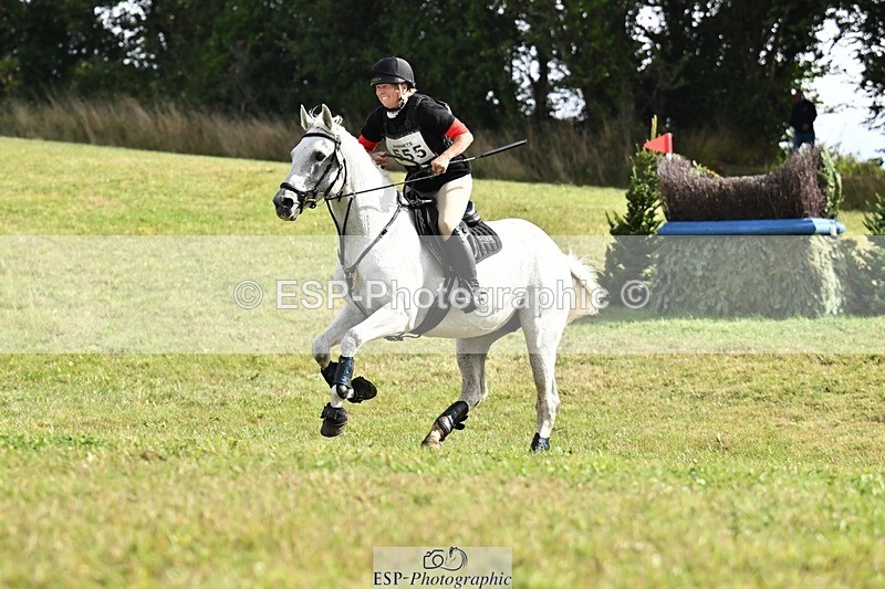 250831-101954-06298 - L-555-Kim.Parker