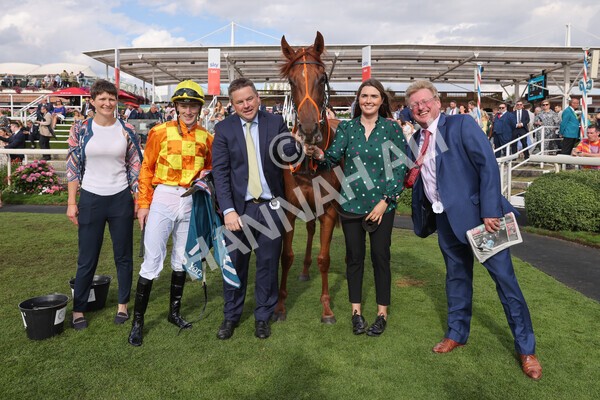 yr20082022r6-36 - Race 6 4.45 pm Julia Graves Roses Stakes