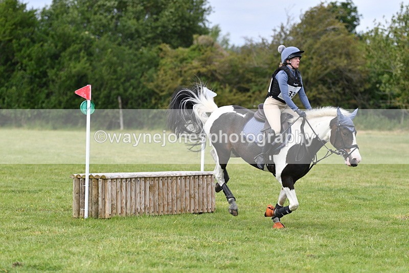 WJ5_3298 - Class 4 60cm