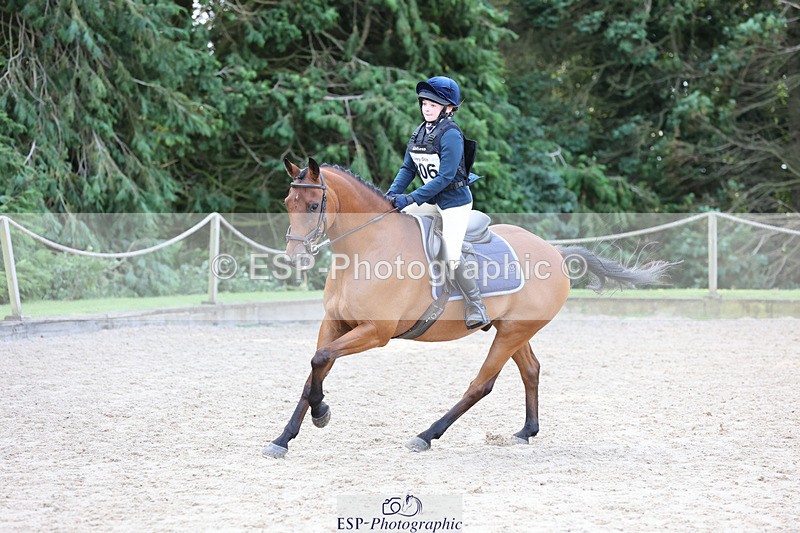 240823X-090343-14353 - 60cm R1 8.30 to 10.00