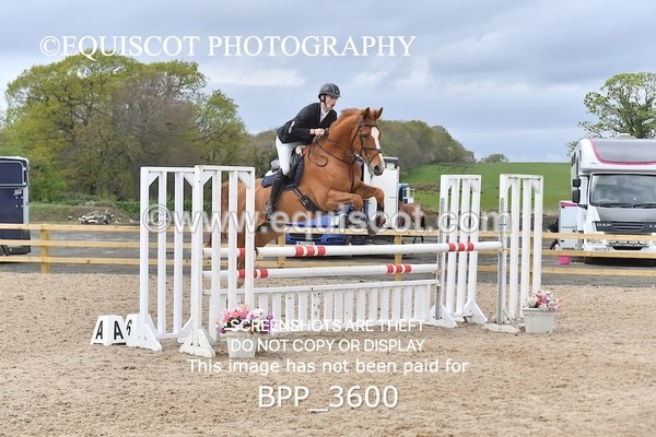 BPP_3600 - CLASS 18 SUN Senior Newcomers/ 1.10m Open