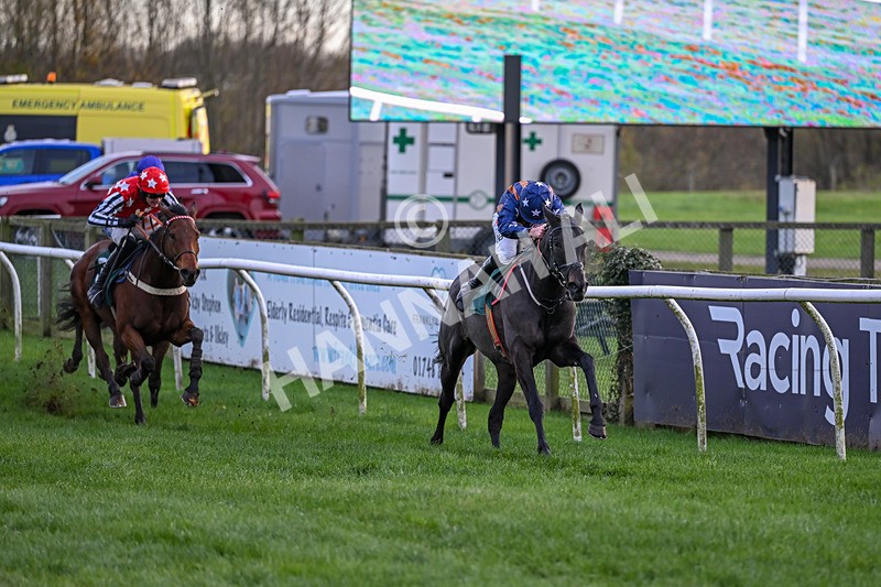 211125-Race 5-Sleeping Satellite-7873 - Race 5