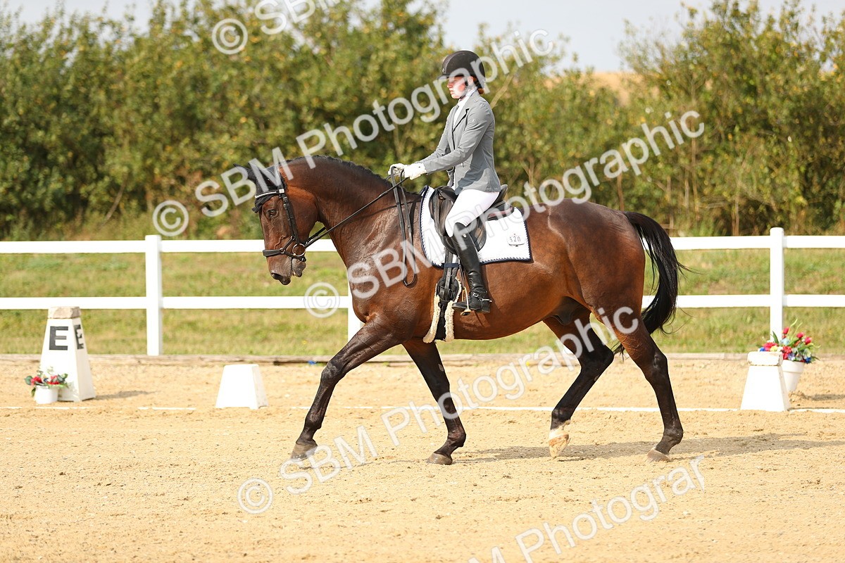 SBM_018426 - Class 14 - Novice 23 - 15.16-16.19