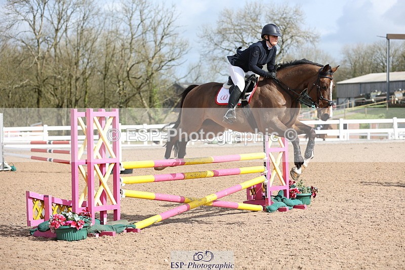 240406A-110530-02969 - Cls 20 British Novice and 90cm Open