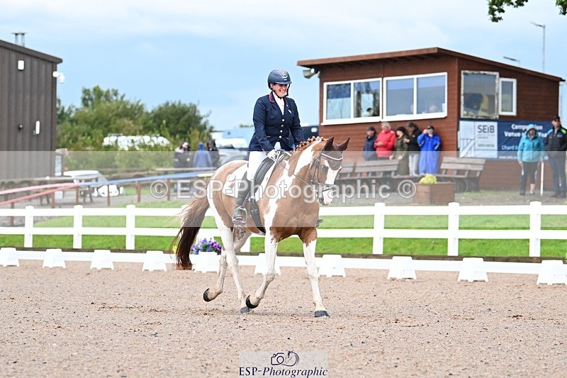 250907-103752-06925 - 016-Sarah.canningJohnny.Knoxville