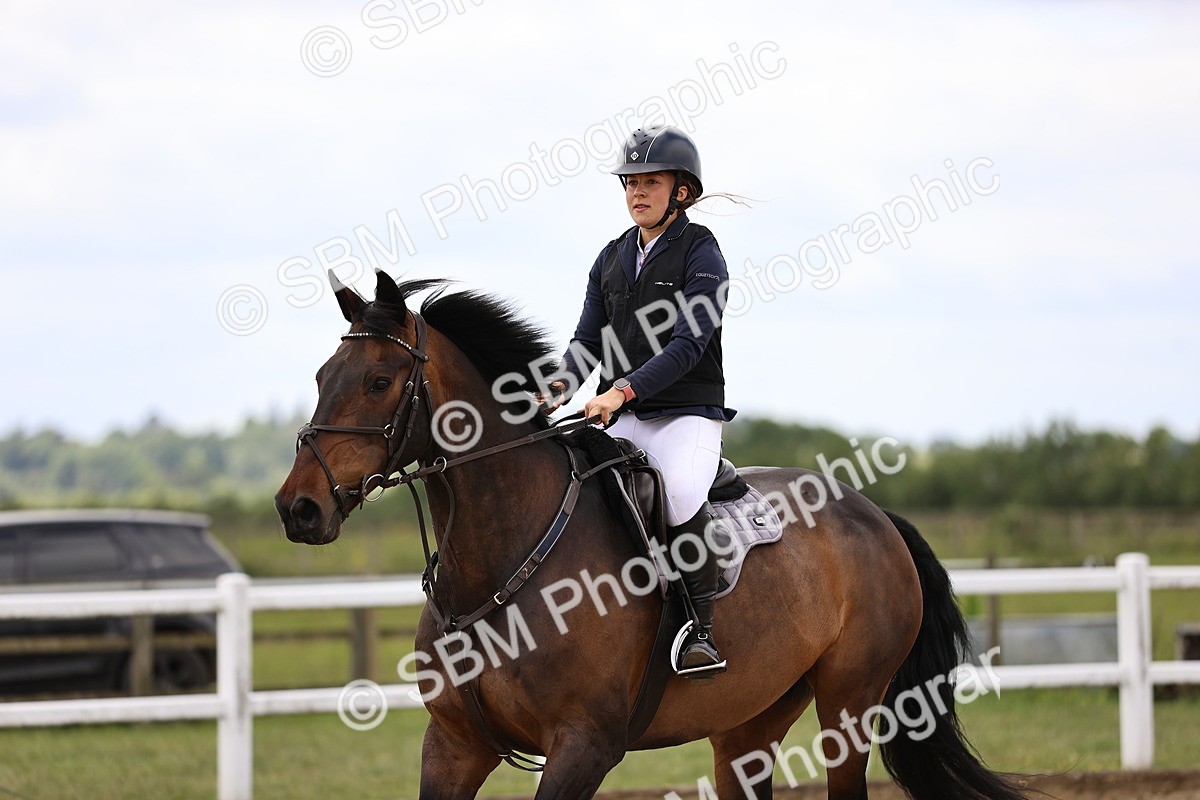 SBM_000032 - Class 3 - 90cm showjumping