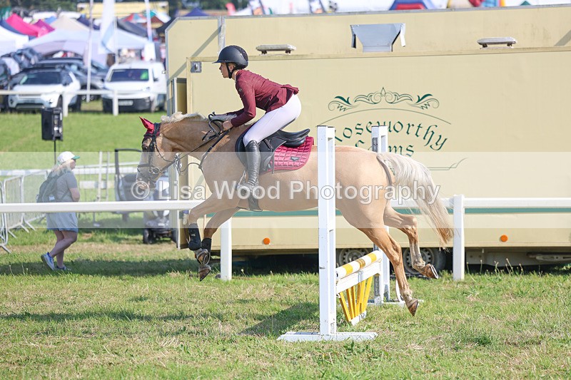 3E7A1293 - Class 1: Club 60cm Juniors and Seniors