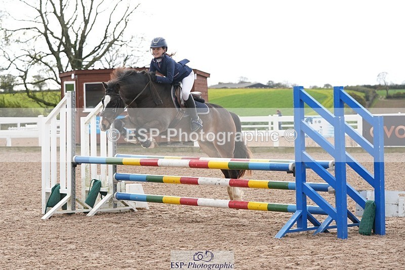 251026-120424-02310 - Cls 4 Pony Winter Novice + 80cm Open