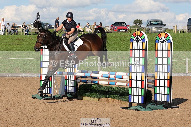 230915A-160917-03060 - Cls 6 Snr 1.05m Derby