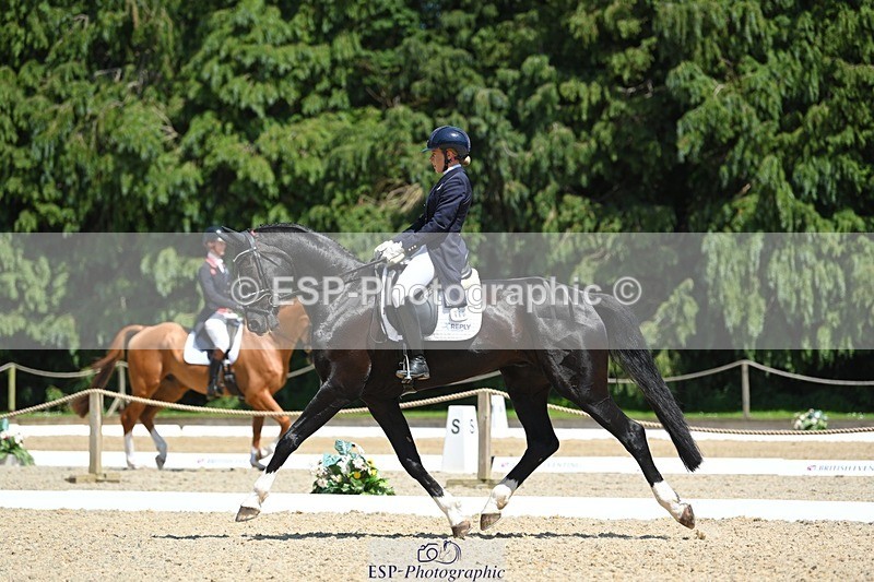 230526-135738-06868 - 480-FLOW_7-Mollie_Summerland-DR