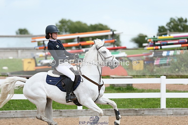 230716A-145102-04079 - Class 25a Pony Fox & 1.10 Open