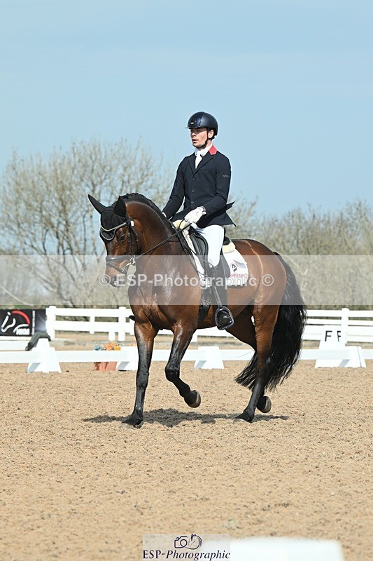 250403-104415-01585 - 048-Angus.Corrie-Deane-Maigret.VD.Watermolen