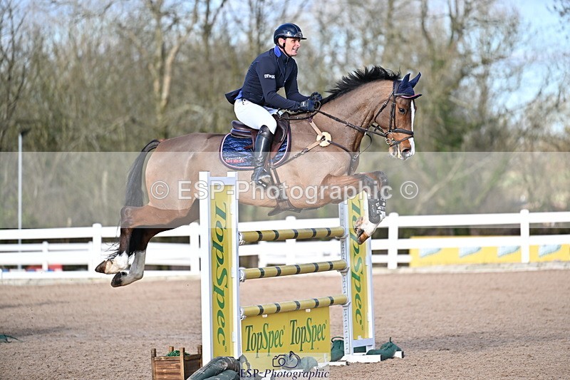 260204A-134628-00380 - Cls 5 Foxhunter and 1.20m