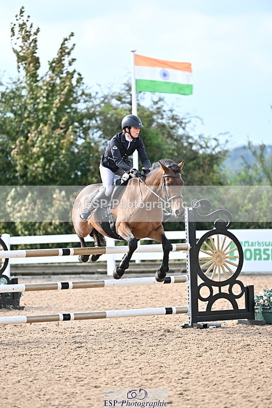 241004A-132908-02227 - Fri 10 1.05m amateur Quals