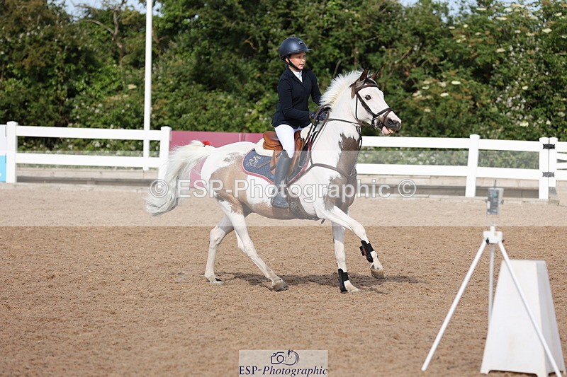 240629A-085932-02797 - Cls 16 British Novice and 80cm Open