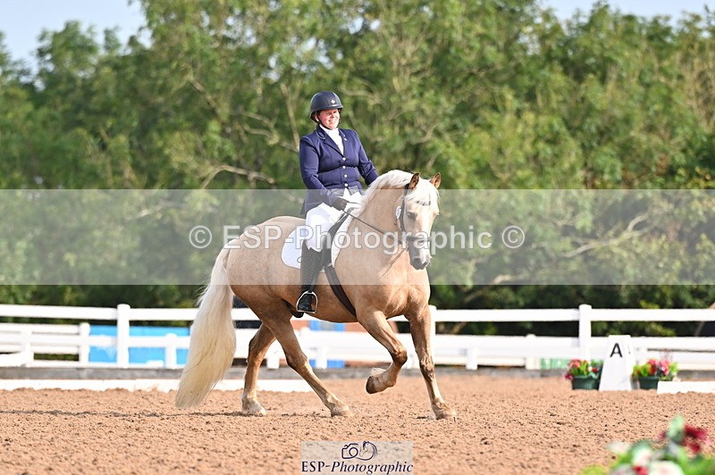 240817A-094725-06727 - 102-Chloe.Walton-Haytors.Lord.of.the.Dance