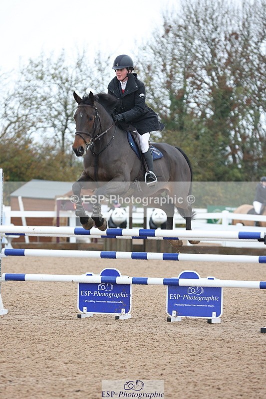 231112A-134925-04671 - Cls 20 Newcomers & 1.10m Open