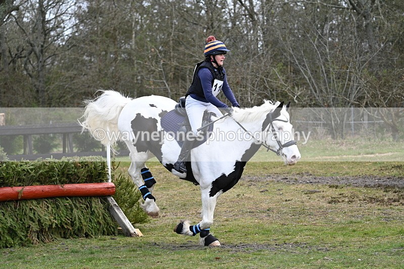 WJ7_0369 - Time 10:56 to 11:17