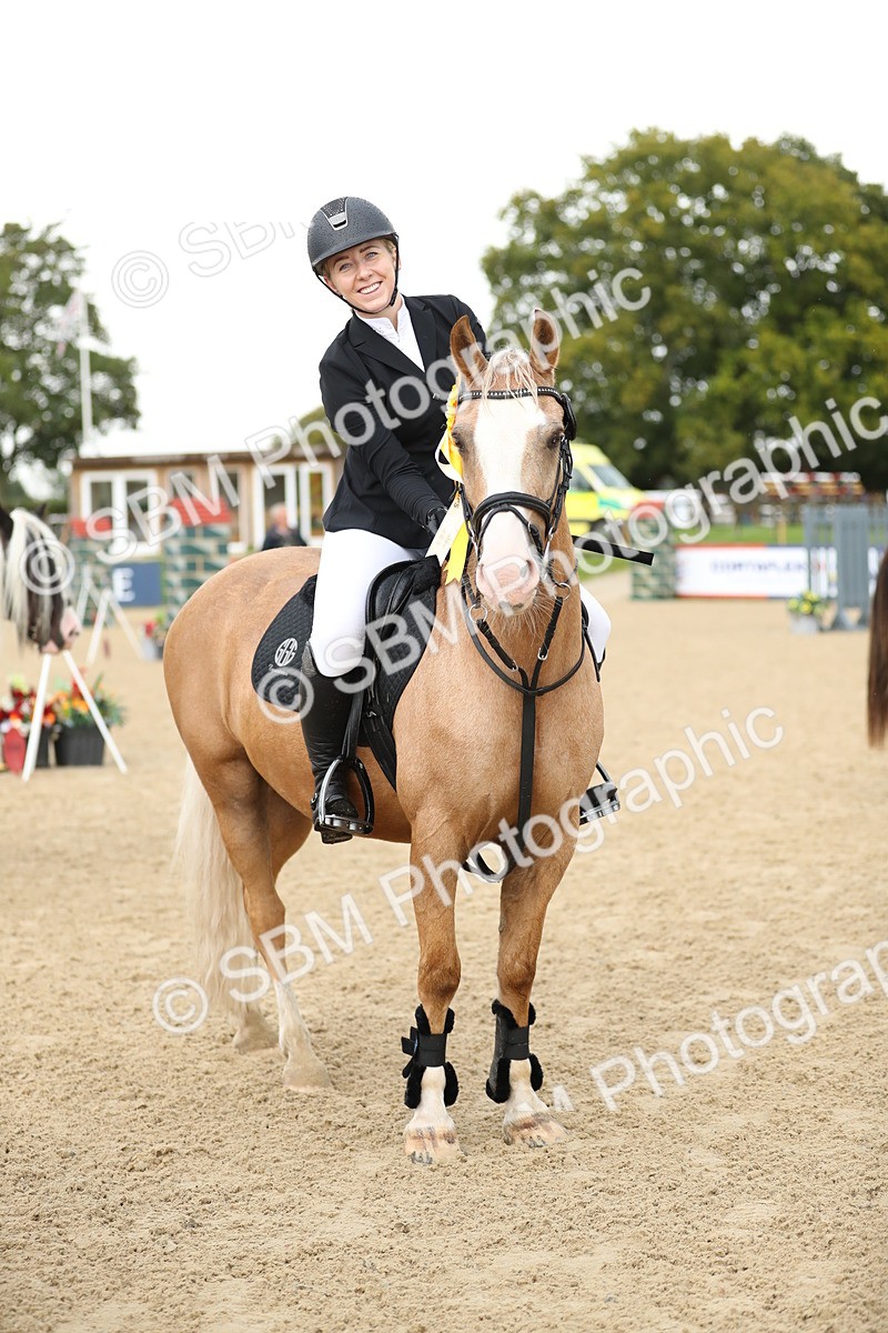 SBM_01056 - J27 - Senior Horse & Pony 50cm Championships