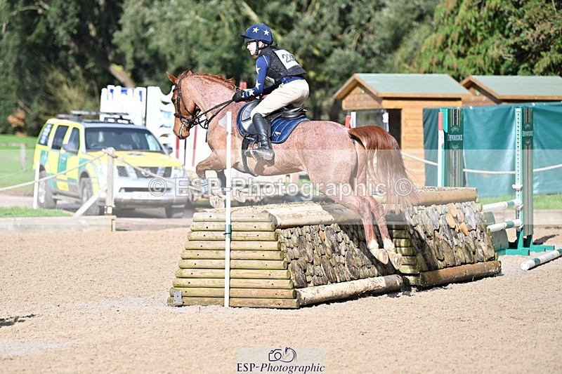 240302-142633-01491 - Cls 3 90-95cm