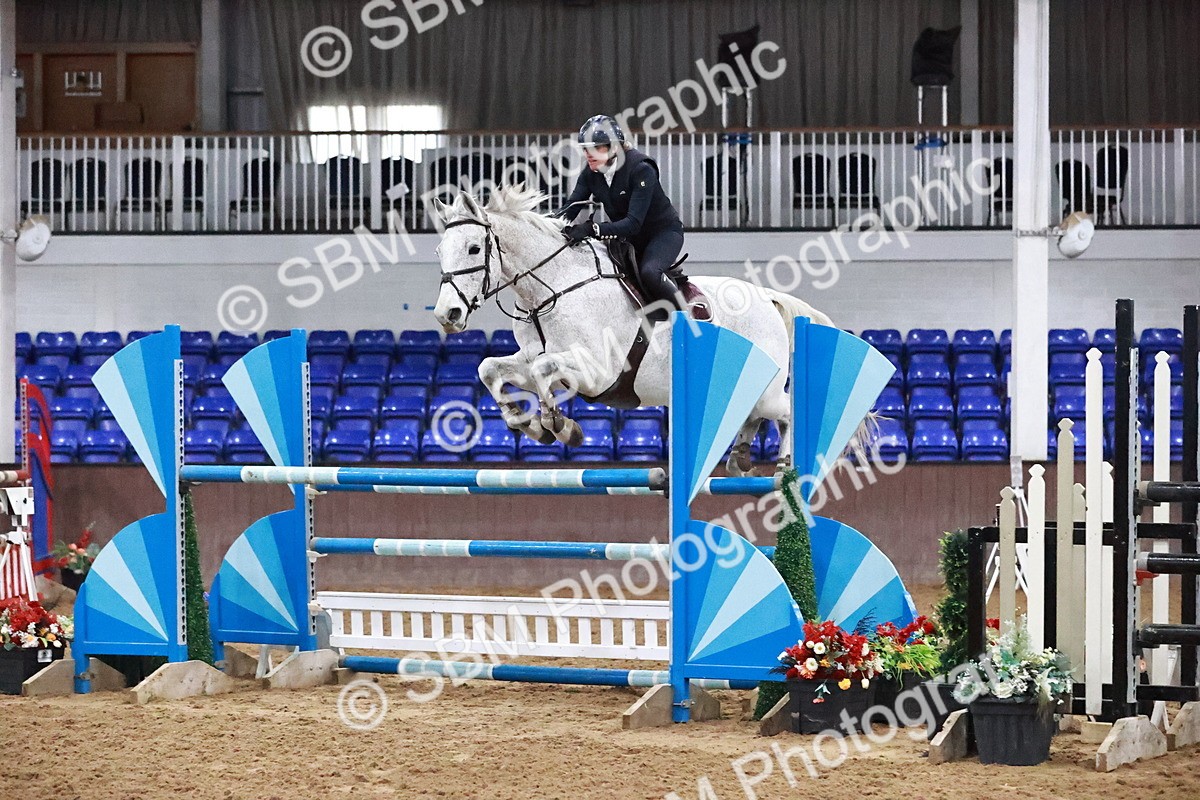 SBM_001698 - Class 5 - Senior Foxhunter 1.20m