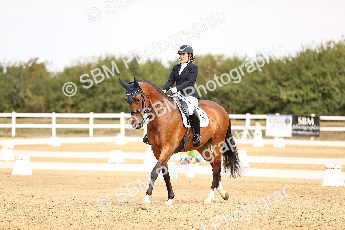 SBM_012889 - Class 2 - Advanced Medium 5 - 10.35-11.55