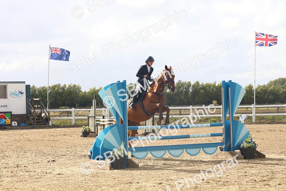 SBM_007902 - Class 12 - 90cm Champs