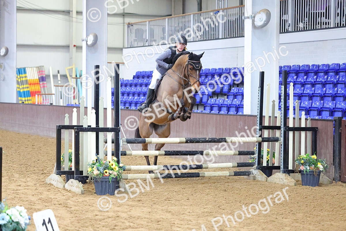 SBM_009522 - Class 20 - Senior British Novice/ 90cm Open - First Round (0.90m)