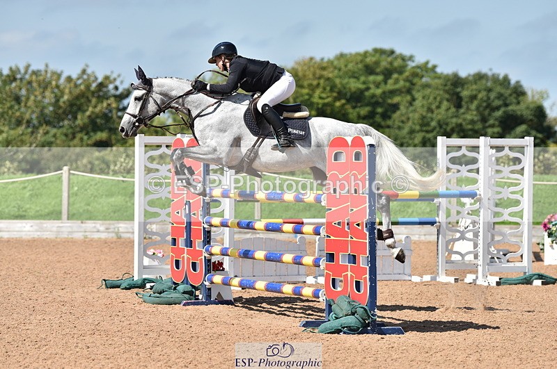 230810A-112536-00864 - Cls 9 Foxhunter