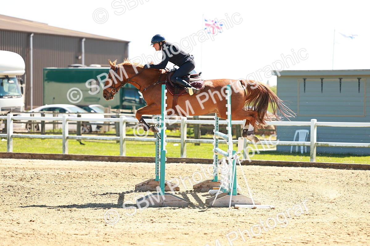 SBM_001571 - Class 5 - Senior Foxhunter - 1.20m