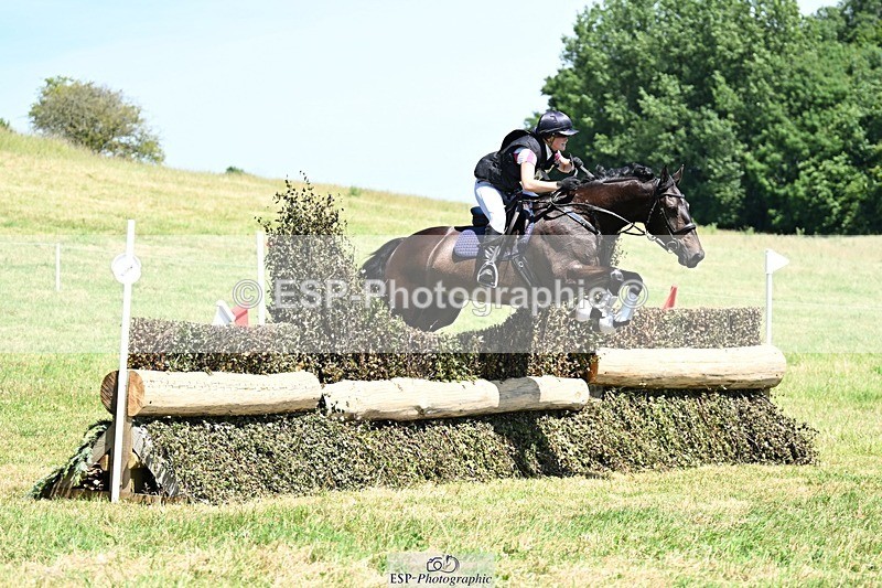 240629X-142032-4150 - 212-Georgianna_Nicholas-ALVESCOT_PARTY_TIME