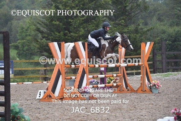 JAC_6832 - CLASS 19 SUN Pony Foxhunter/ 1.10m Open