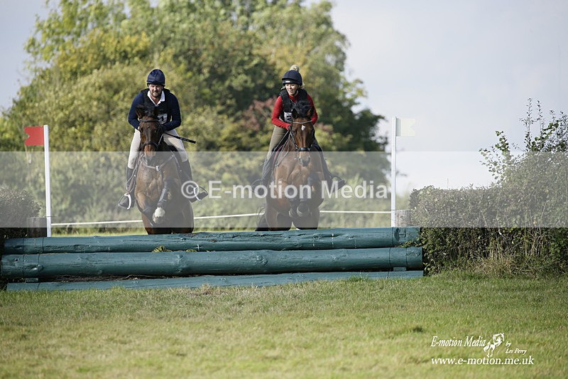  WWHT 171021 3515 - Intermediate Pairs (0.90m)  17/10/21