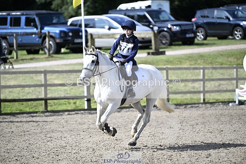 240823X-103410-15270 - 60cm R2 9.30 to 11.00