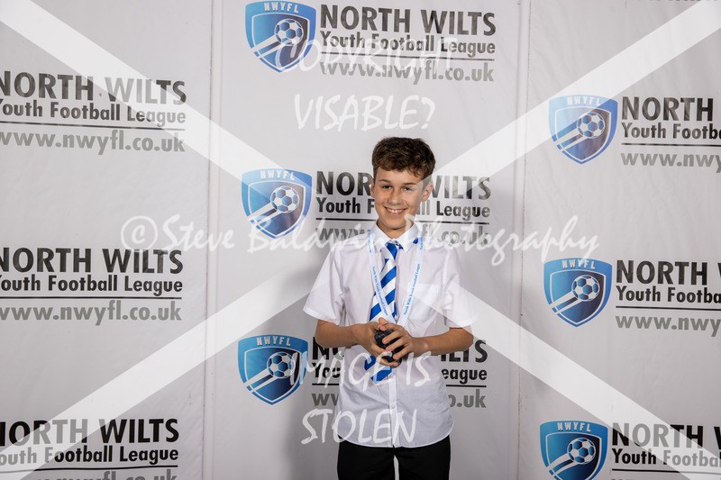 1DX30534 - Div 2 Wroughton Youth Hurricanes