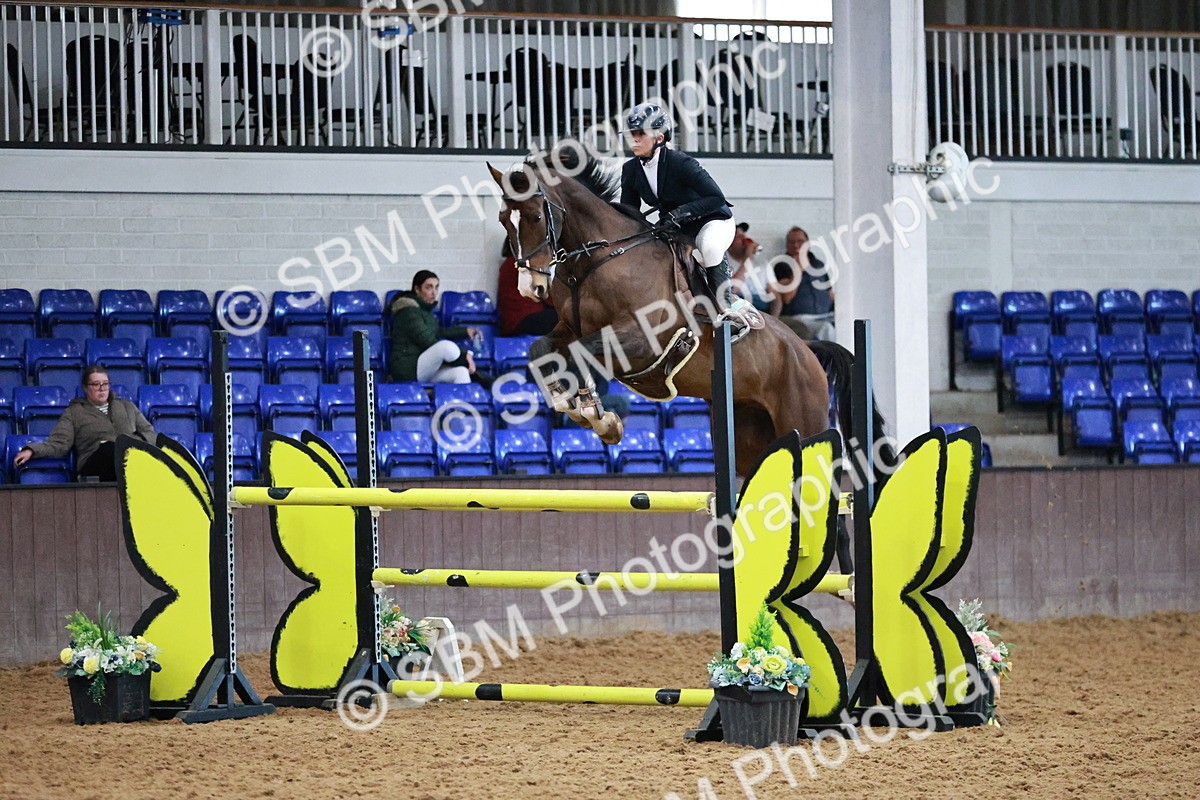 SBM_001840 - Class 5 - Senior Foxhunter 1.20m