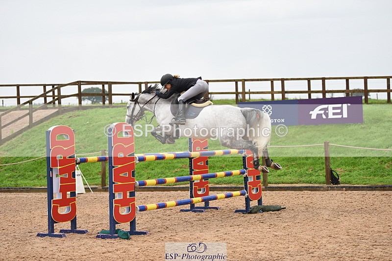 230916A-103042-03823 - Cls 14 Snr Foxhunter