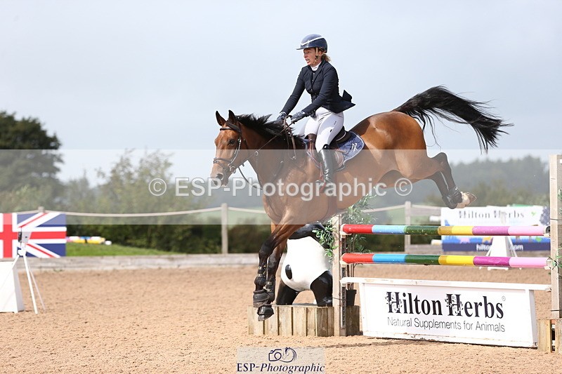 230812A-122841-08963 - Cls 32 Foxhunter