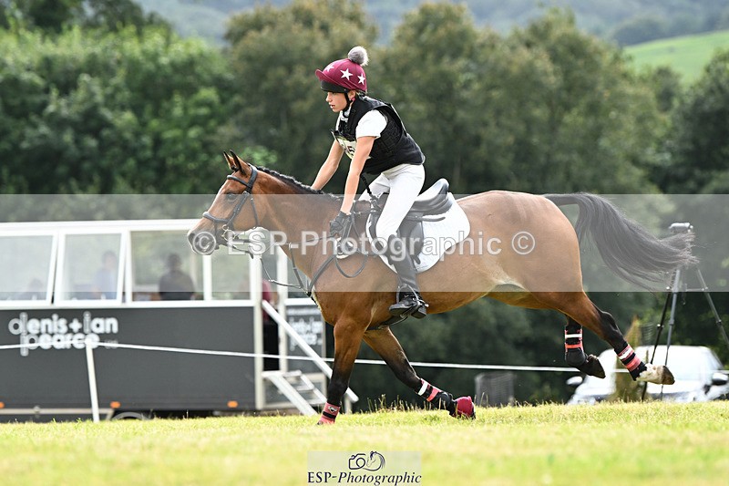 240825X-161744-36723 - 80cm XC 15.30 to 16.30